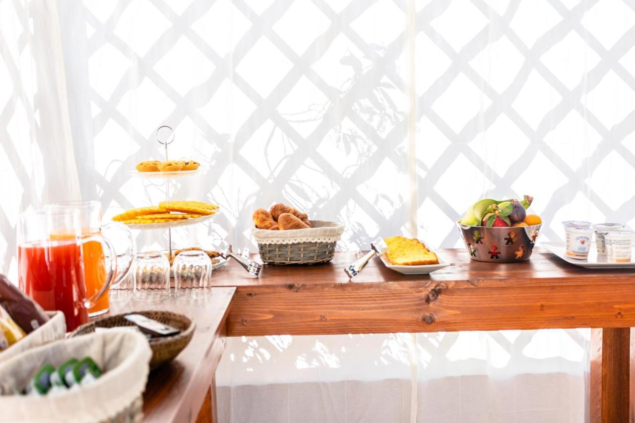 La Gialla Bed & Breakfast *